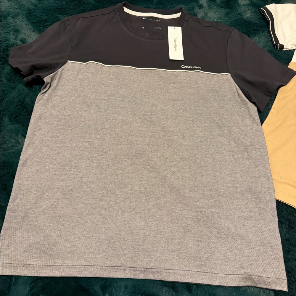 ๐2 for 1 Price, Calvin Klein Black and Gray and DKNY Color block Tee - Picture 4 of 5